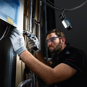 Bosch GLI 12V-330 Lanterna 12V 330Lúmens - Image 3