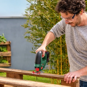 Bosch DIY UniversalSaw 18V-100 Serra vertical sem fio 18V 100mm - Image 2