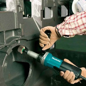 Makita GD0811C Retificadora 750W 1.800-7.000rpm Interruptor "Homem Morto" - Image 2