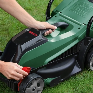 Bosch DIY CityMower 18V-32-300 Corta-relvas sem fio - Image 2