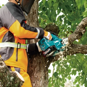 Makita UC002GZ Eletrosserra 40V 25cm - Image 4
