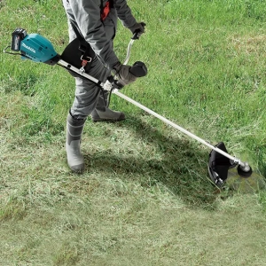 Makita UR006GZ02 Roçadora 40V 1.0Kw ø430mm Punho em "U" - Image 2
